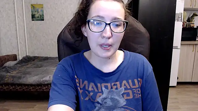 Snapshot of AnKey_Rayah chatting on 11/25/25, 10:21 AnKey Rayah online show from 11/25/25, 10:21