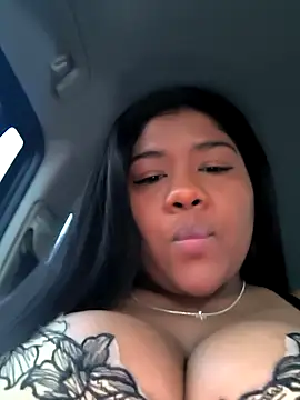 paola091 online show from 10/11/25, 10:47