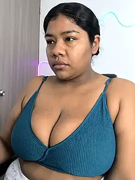 paola091 online show from 10/14/25, 11:22