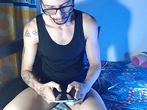 alisterxxx online show from 10/11/25, 02:22