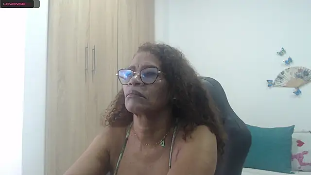 BustyMilf  online show from 01/29/25, 11:51
