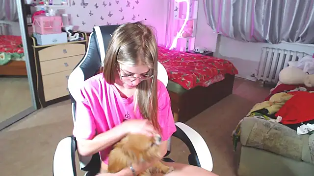 Snapshot of Kira_honeyy chatting on 03/02/25, 11:29 Kira honeyy online show from 03/02/25, 11:29