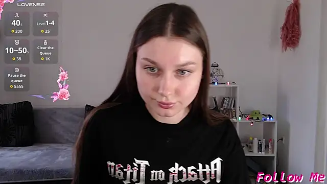 Snapshot of _Sweet_Lilit_ chatting on 10/15/25, 09:42 Sweet Lilit online show from 10/15/25, 09:42