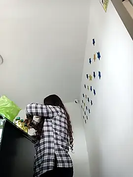 katifoxx online show from 02/15/25, 06:23