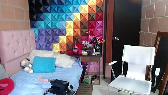 katifoxx online show from 03/06/25, 05:33