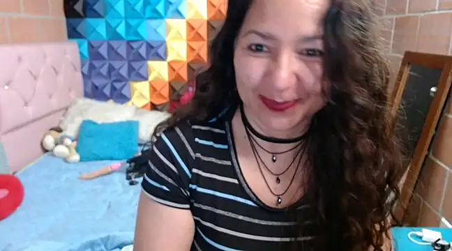 katifoxx online show from 03/12/25, 10:50