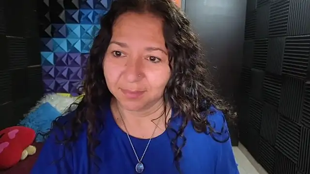 katifoxx online show from 09/17/25, 05:58