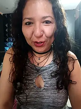 katifoxx online show from 10/15/25, 03:12