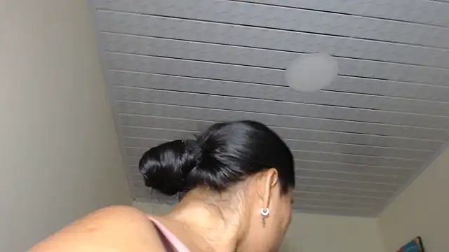 adrixxx38 online show from 10/26/25, 04:51