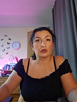 Hotangel75 online show from 11/04/25, 09:41