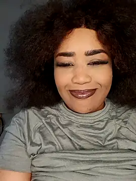 Snapshot of CAMMII_ chatting on 02/17/25, 08:52 CAMMII online show from 02/17/25, 08:52