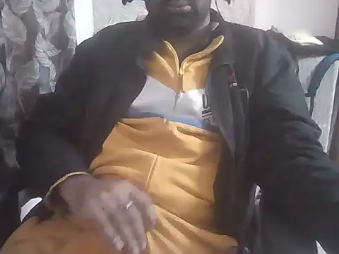 Snapshot of hotindianstud chatting on 12/31/24, 10:04 hotindianstud online show from 12/31/24, 10:04