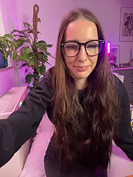 Trixie-Tainted online show from 01/04/25, 03:17