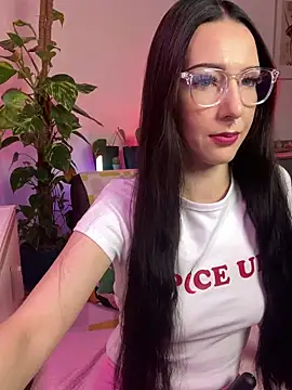 Trixie-Tainted online show from 02/15/25, 02:11