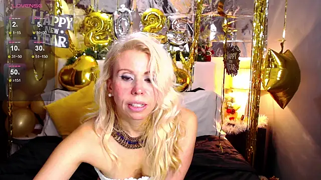 Luci evans online show from 01/08/25, 05:37