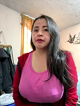 latinfemale online show from 11/18/25, 09:52