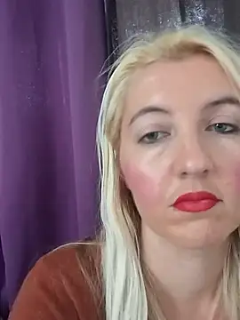 Mllesha74000 online show from 10/31/25, 01:34