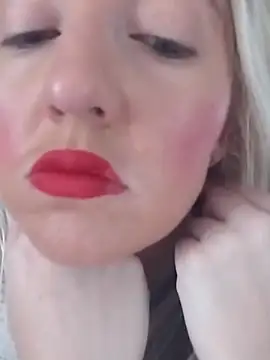 Mllesha74000 online show from 11/02/25, 01:02