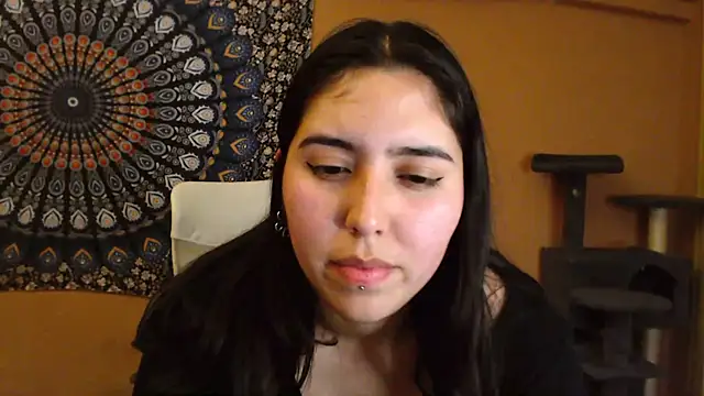 Snapshot of IntimateTales chatting on 03/16/25, 08:11 IntimateTales online show from 03/16/25, 08:11