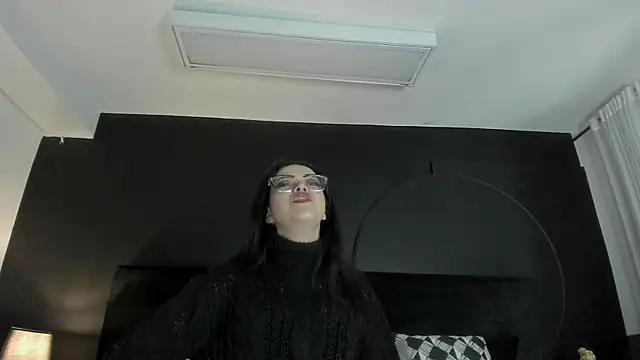 Snapshot of _Jade_16 chatting on 01/29/25, 03:26 Jade 16 online show from 01/29/25, 03:26