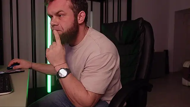 Tommy Burnz online show from 01/09/25, 03:26