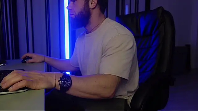 Tommy Burnz online show from 01/10/25, 02:46