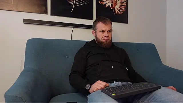 Tommy Burnz online show from 02/22/25, 09:12