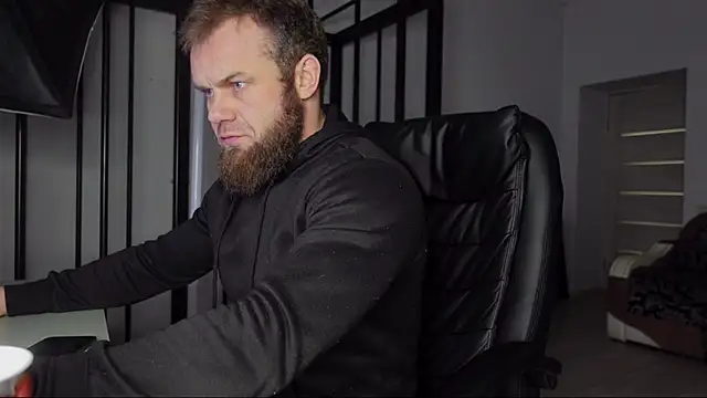 Tommy Burnz online show from 03/05/25, 04:13