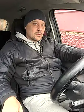 DanielOhCool online show from 02/28/25, 11:25