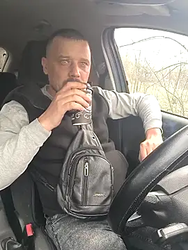 DanielOhCool online show from 03/17/25, 10:06