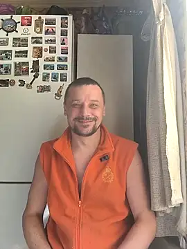 DanielOhCool online show from 09/15/25, 08:03