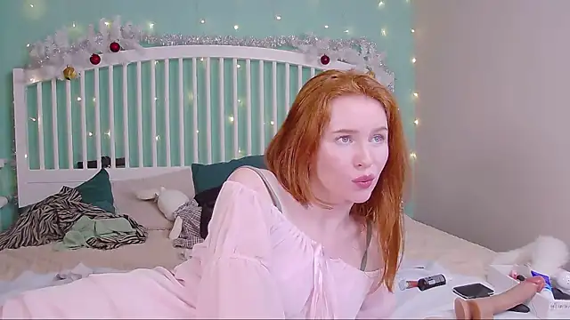Snapshot of GingerArin chatting on 01/26/25, 05:13 GingerArin online show from 01/26/25, 05:13