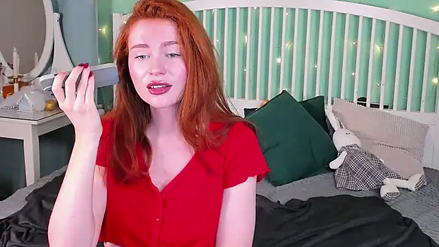 Snapshot of GingerArin chatting on 02/07/25, 12:28 GingerArin online show from 02/07/25, 12:28