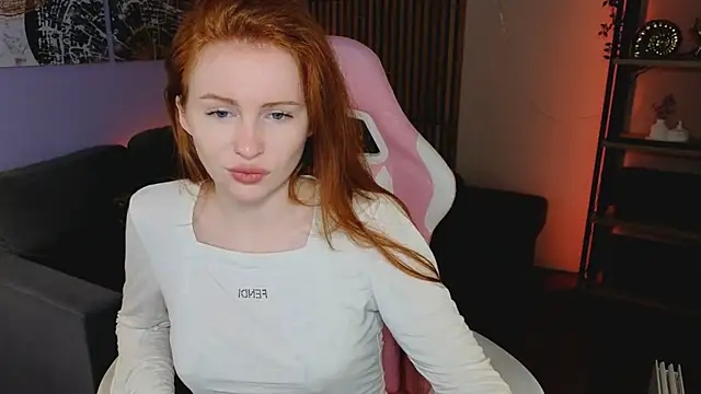 Snapshot of GingerArin chatting on 03/02/25, 01:16 GingerArin online show from 03/02/25, 01:16