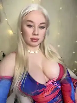 Snapshot of LaraHollywood chatting on 02/26/25, 03:42 LaraHollywood online show from 02/26/25, 03:42