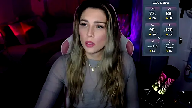 Snapshot of queenxlexy chatting on 12/11/24, 07:36 queenxlexy online show from 12/11/24, 07:36