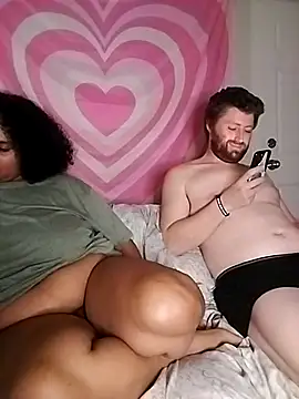 Snapshot of TasteeKitty chatting on 03/12/25, 05:13 TasteeKitty online show from 03/12/25, 05:13