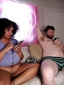 Snapshot of TasteeKitty chatting on 03/16/25, 10:42 TasteeKitty online show from 03/16/25, 10:42