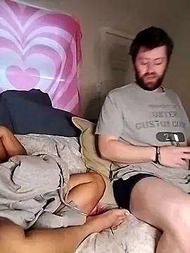 Snapshot of TasteeKitty chatting on 03/18/25, 06:46 TasteeKitty online show from 03/18/25, 06:46