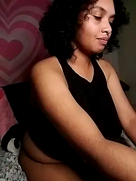 Snapshot of TasteeKitty chatting on 11/09/25, 06:55 TasteeKitty online show from 11/09/25, 06:55