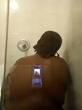 Snapshot of Muskthickgirl chatting on 01/11/25, 12:44 Muskthickgirl online show from 01/11/25, 12:44