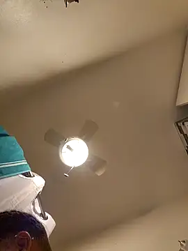 tropikboy online show from 02/10/25, 09:47