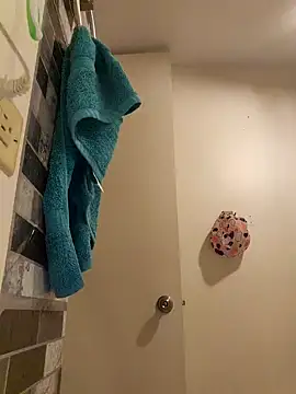 tropikboy online show from 03/21/25, 09:45