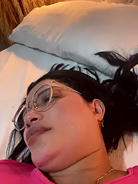 valerie lya online show from 10/24/25, 08:16