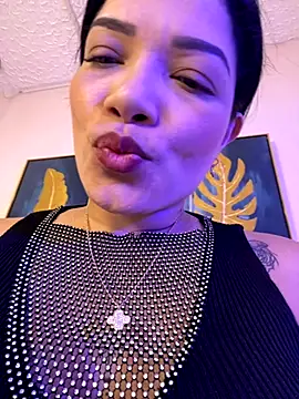 valerie lya online show from 11/01/25, 08:11