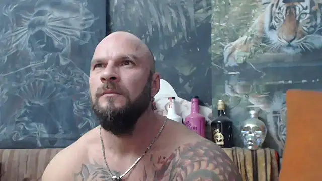 Snapshot of viking_30 chatting on 10/05/25, 06:39 viking 30 online show from 10/05/25, 06:39