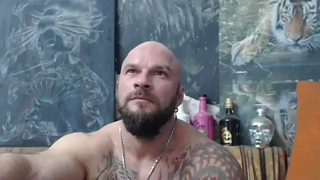 Snapshot of viking_30 chatting on 10/10/25, 07:24 viking 30 online show from 10/10/25, 07:24