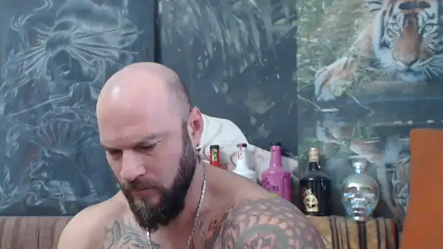 Snapshot of viking_30 chatting on 10/18/25, 06:05 viking 30 online show from 10/18/25, 06:05