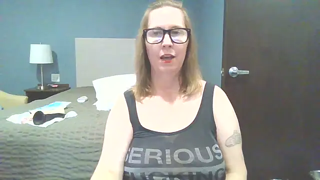 Snapshot of SweetandNaughty1 chatting on 09/15/25, 03:39 SweetandNaughty1 online show from 09/15/25, 03:39