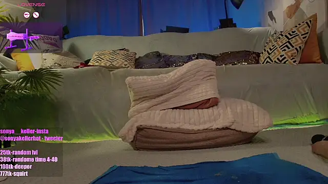 Sonya Keller new online show from 10/17/25, 02:19